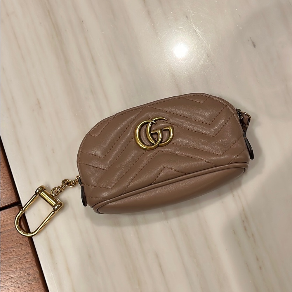 Gucci wallet great condition